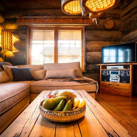 Saaruantaehti Рука